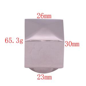 China Free 3d Drawing Zamak Perfume Caps Embossed Custom Bottle Caps on sale