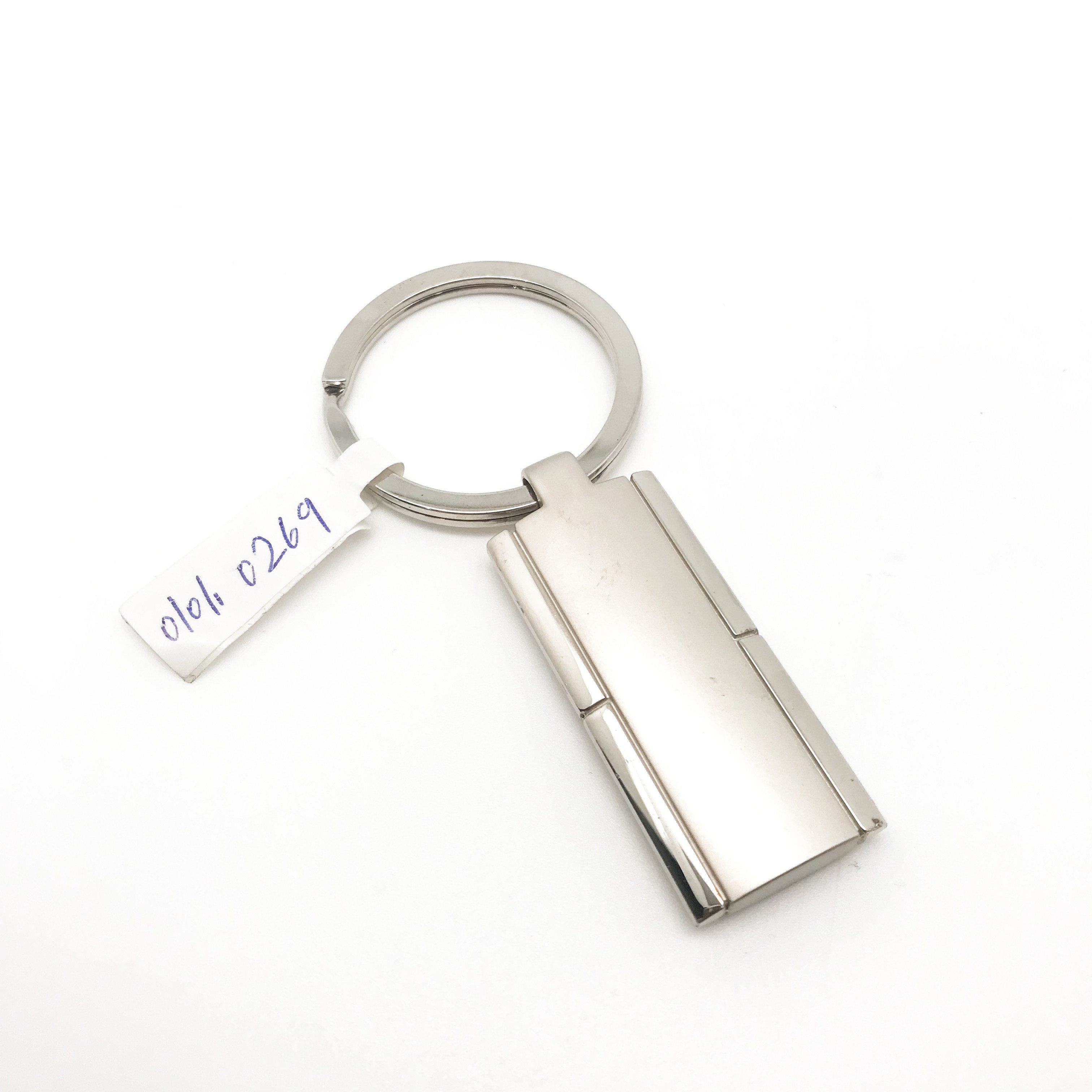 Keep Your Keys Safe and Organized with Our Durable Metal Keychain Holder