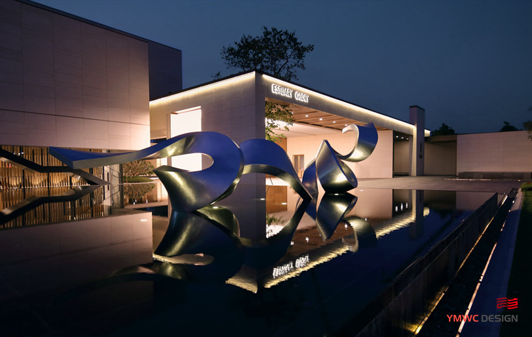 Modernistic Style Custom Shape Stainless Steel Sculptures for Courtyard Art Ornaments