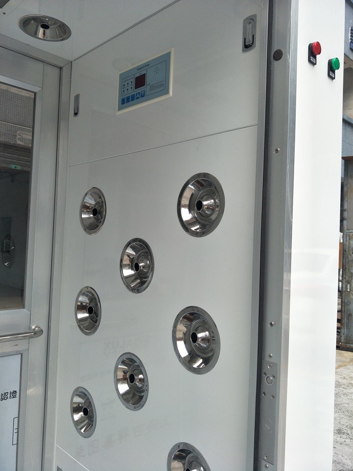 Single Blowing Personal Cleanroom Air Shower For One Person White Powder Coated Steel