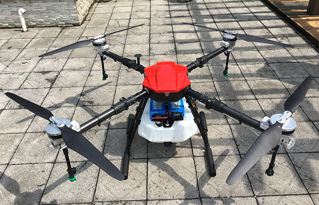 Pesticide Tank 10L Agriculture Drone Spraying With 6S/16000mAh Battery