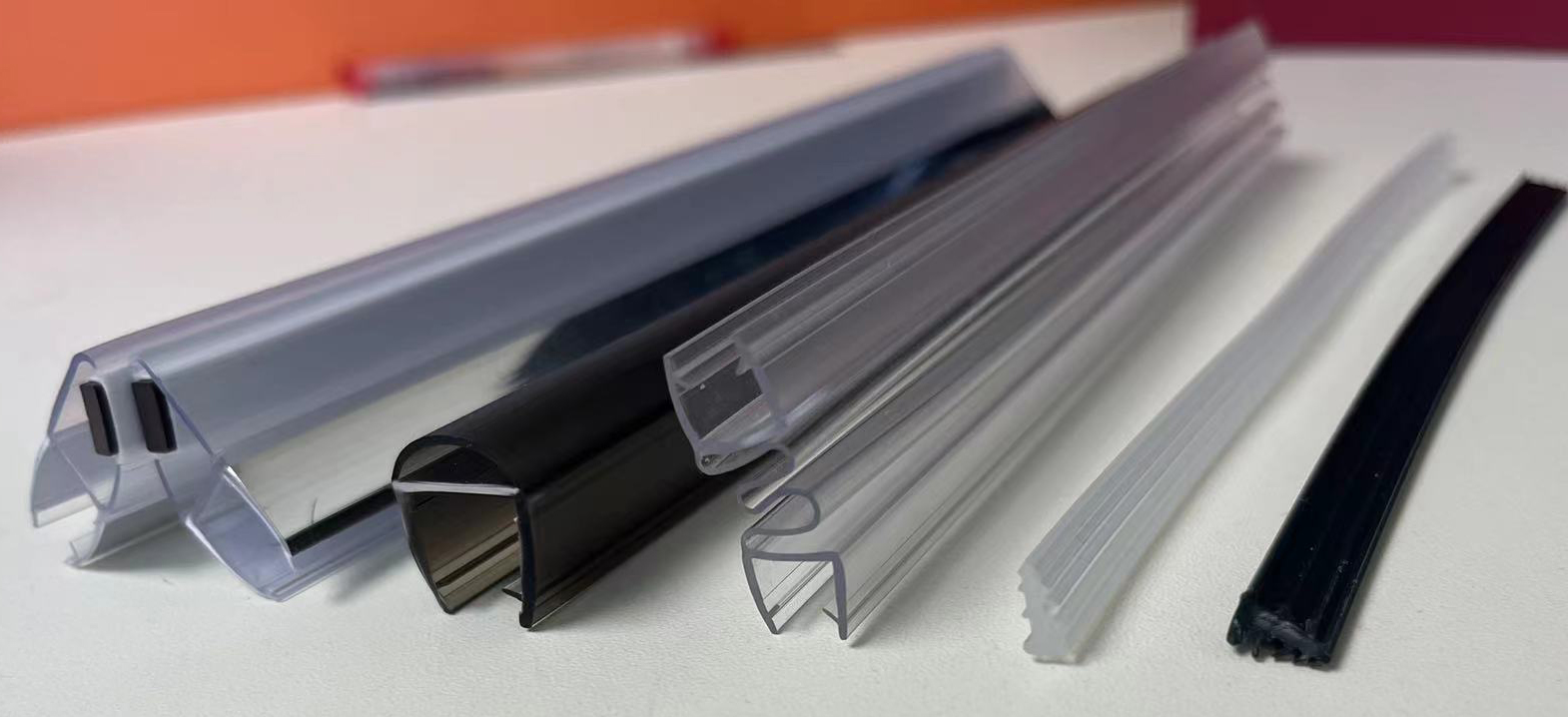 Screen Door Seal Strip For Bathroom Shower Door Cutting Service with Waterproof Strip