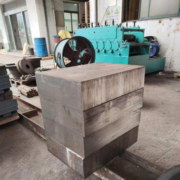 Cheap ASTM Standard Forged Stainless Steel Plate / Square Plate Round Plate Thickness 10 - 200mm for sale