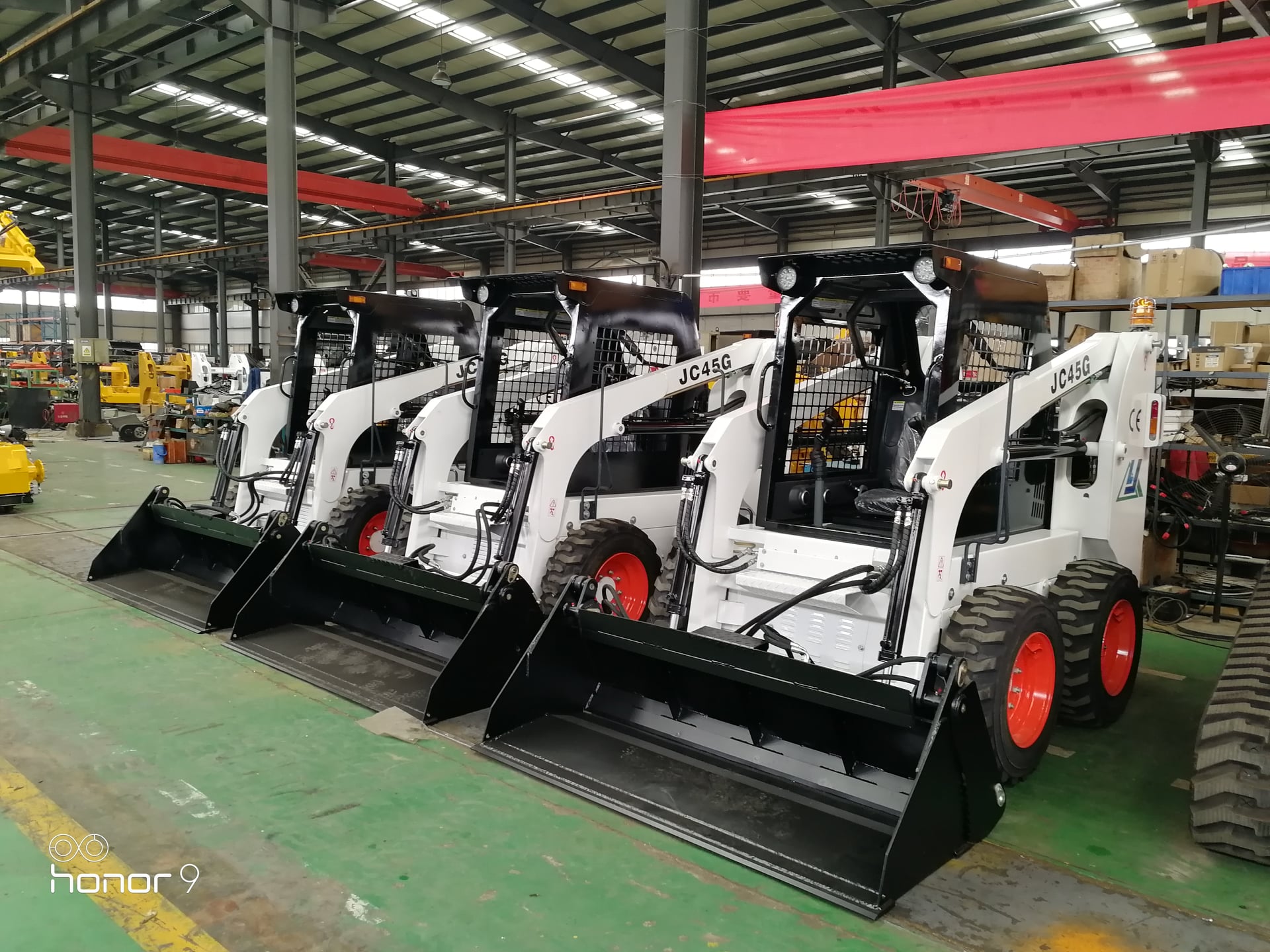 SNSC EPA EV Engine 350kg 500kg Mini Diesel Skid Steer Loader Max Dumping Height 2050mm