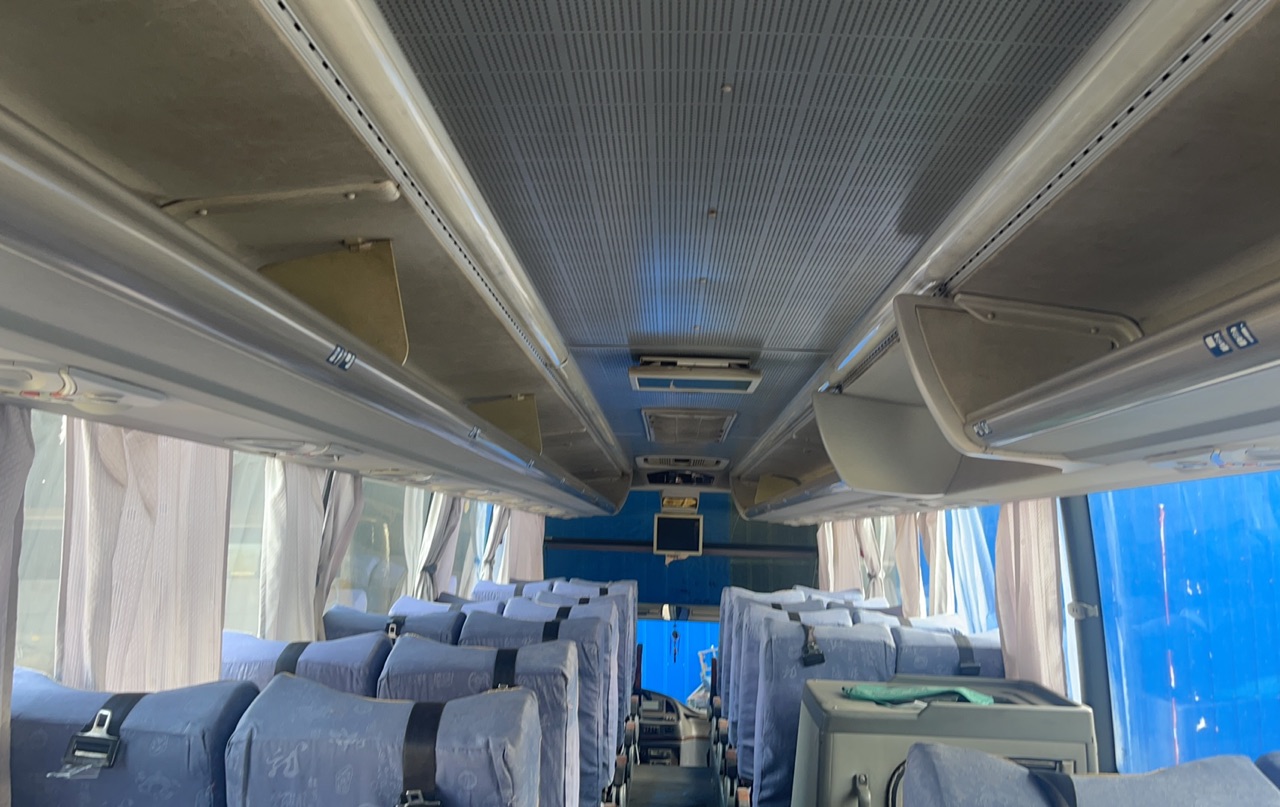 70 Seater Coach Bus Luxury Tour Passenger Coach with LHD Steering and Spacious Interior