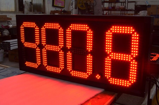 Outdoor Large Gas Station Signs , Gas Station LED Price Signs For Advertising
