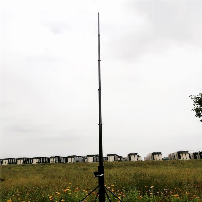 Crank Up Telescopic 6M Aluminum Tripod Cow Cell On Wheels