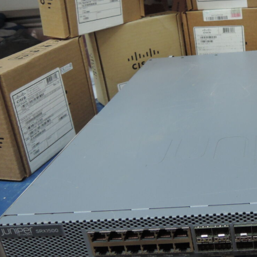 Private Mold NO SRX1500 Series Service Gateways SRX1500-SYS-JB-AC Original Used