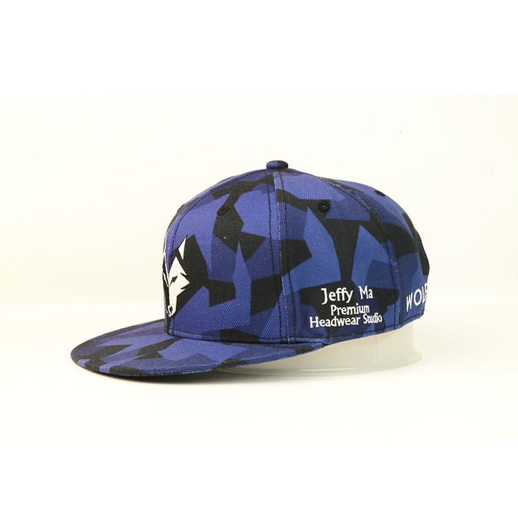 OEM/ODM Embroidery Flat Brim Snapback Hats , Colored 6 Panel Snapbacks Hat