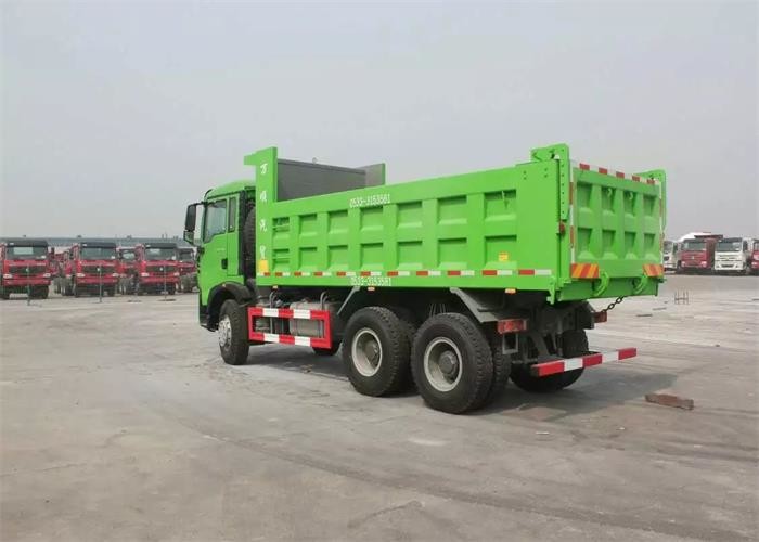 Hydraulic Cylinder HOWO T5G 10 Wheeler Dump Truck With Large Loading Capacity