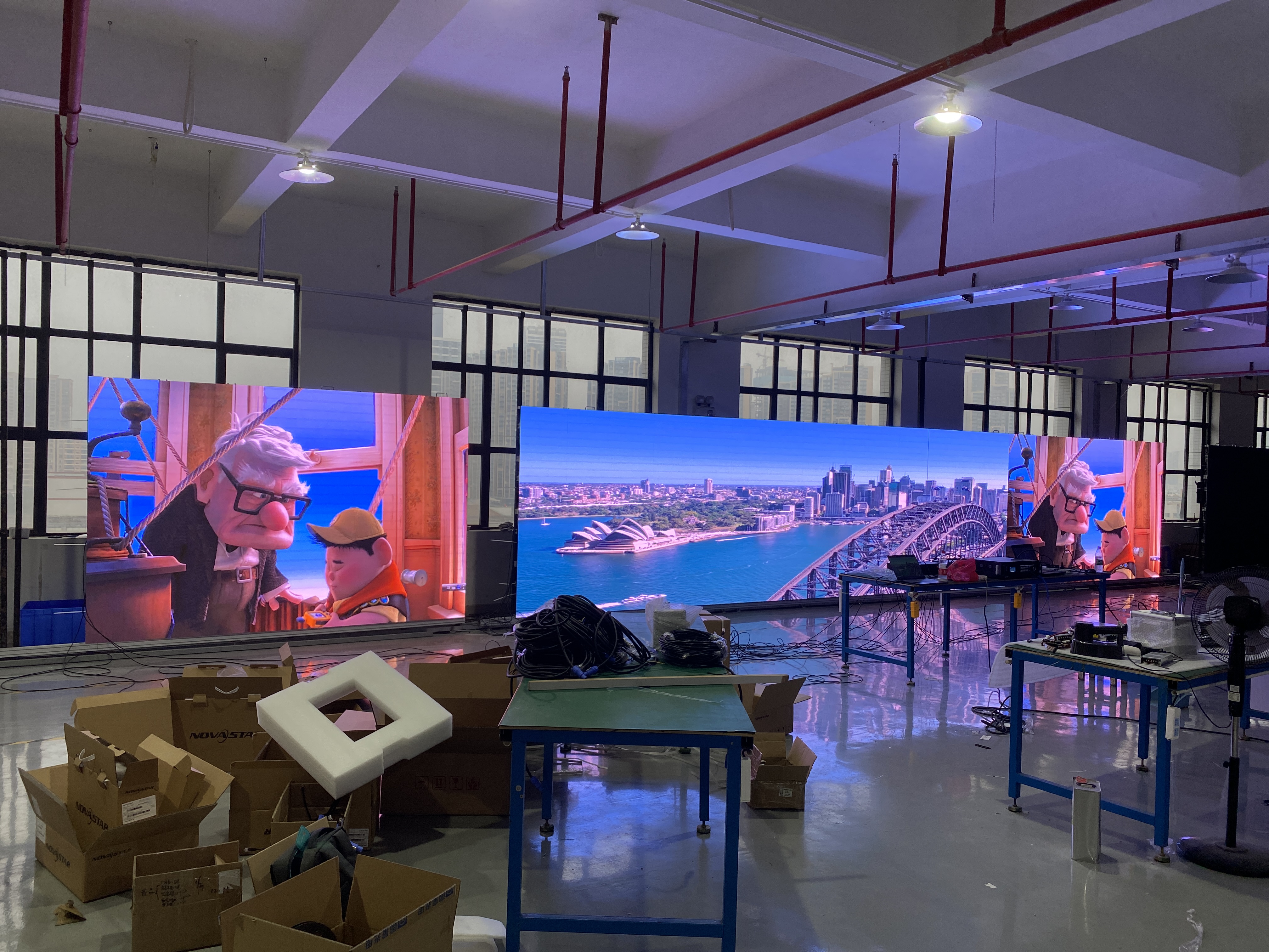 P3.91 P4.81 Video Indoor Led Large Screen Display 3d 500x1000
