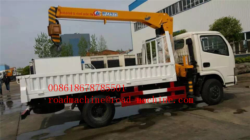 6000 / 8000kg Knuckle Truck Mounted Crane in White Red Boom Truck Crane SQ6ZK3Q