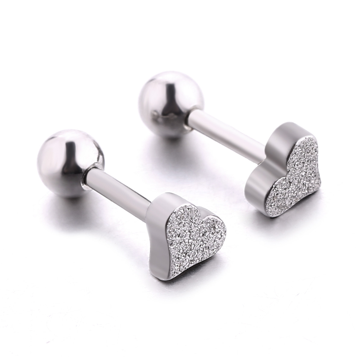 Europe hot sale body piercing jewelry heart shaped stud earrings for women