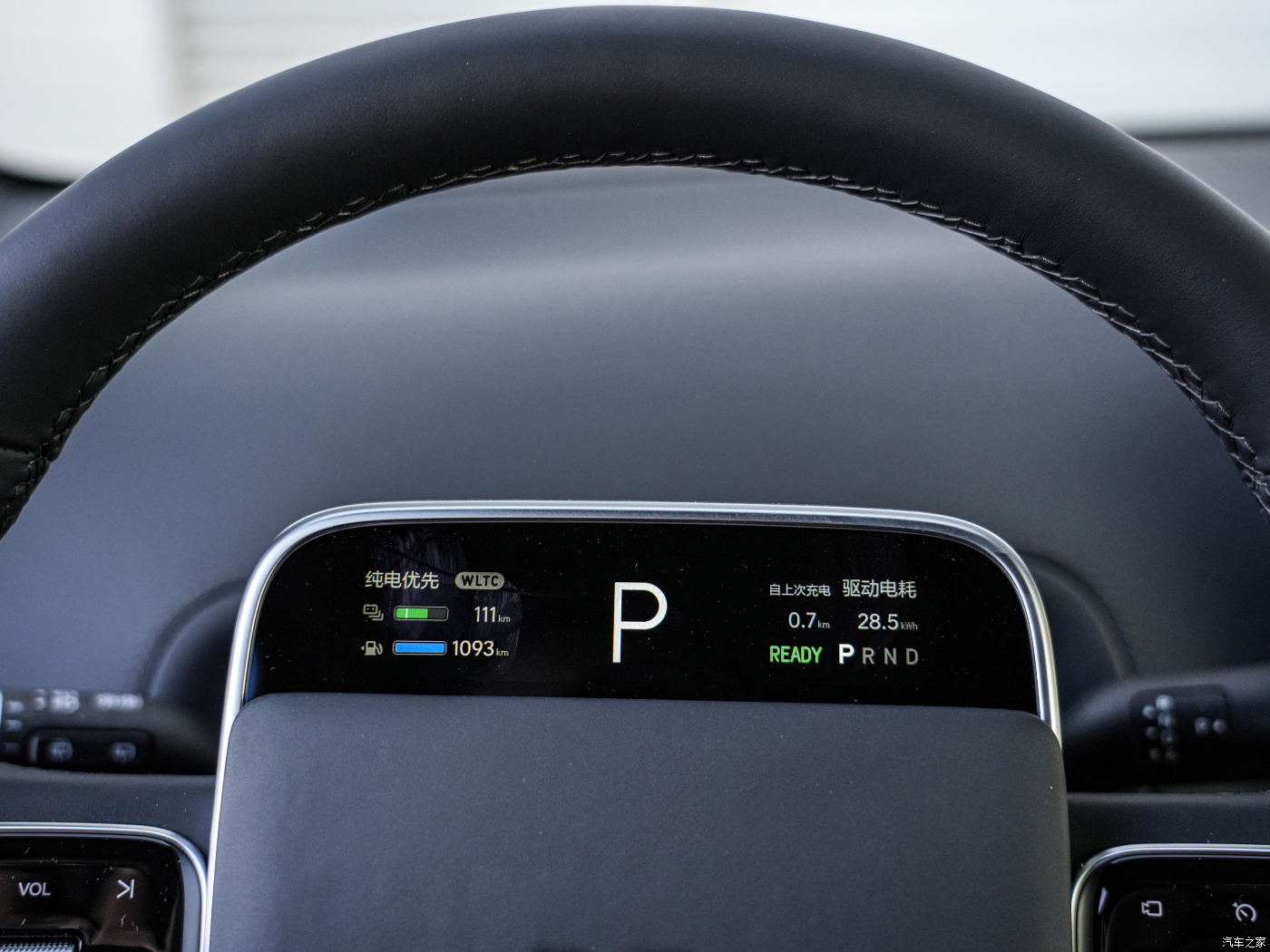 Experience the Future with 2023 Lixiang L7 Pro Luxury Electric SUV 170km Pure Electric Range and 40.9kWh Battery Capacity