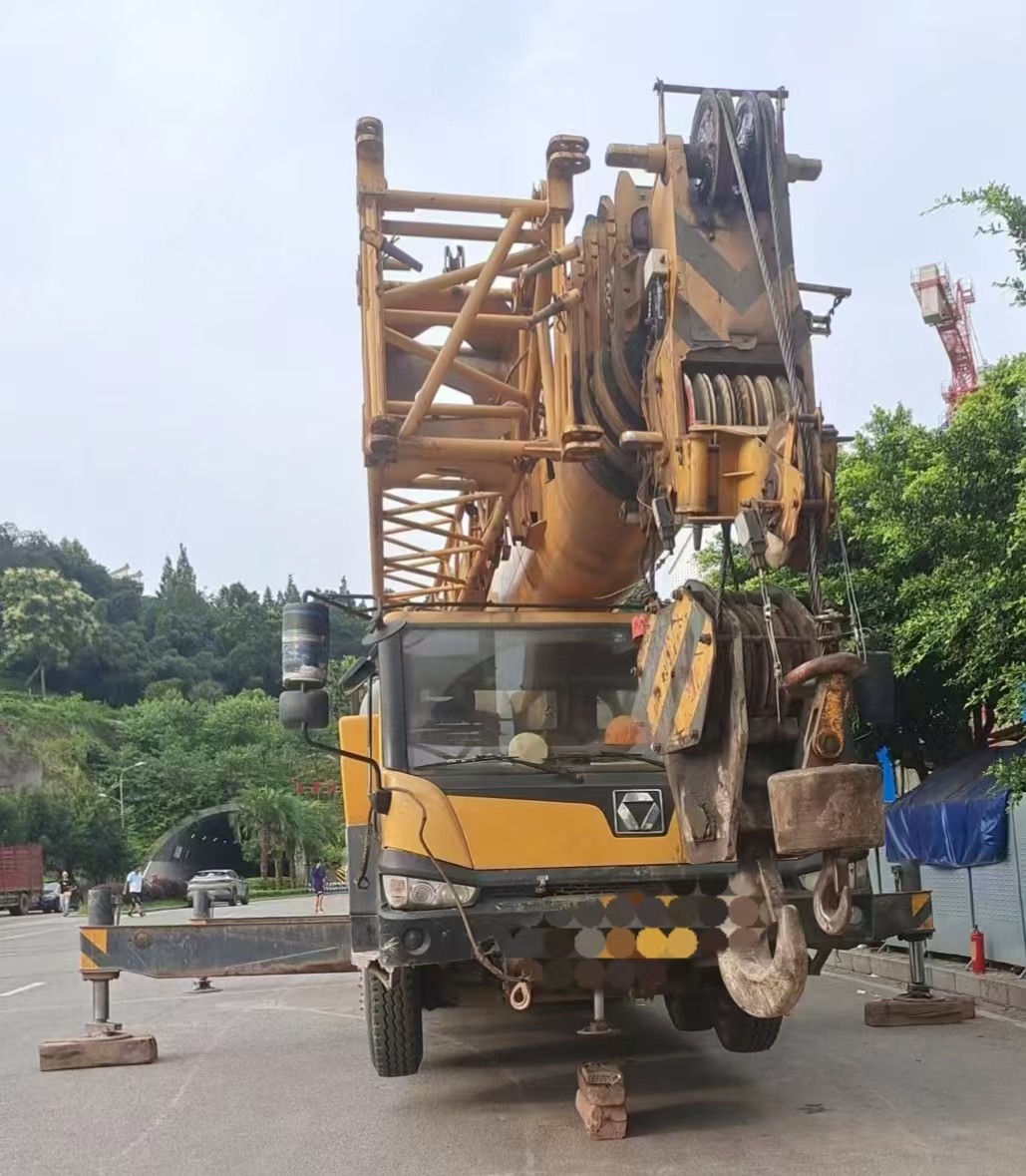 QY50KA 50 Ton Mobile Hydraulic Truck Crane Heavy Lifting Equipment with 5.5t Maximum Lifting Weight and 4 Axle