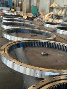 Quality 140109-00040 Slewing Bearing Slewing Ring Excavator Solar 500LC-V DX500 wholesale