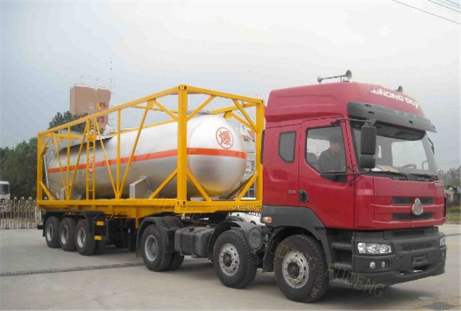 Fudeng 3 Axles Max 25Tons / 60m3 / 60000Liters Lpg Propane Tanker , LPG Transport Trailer