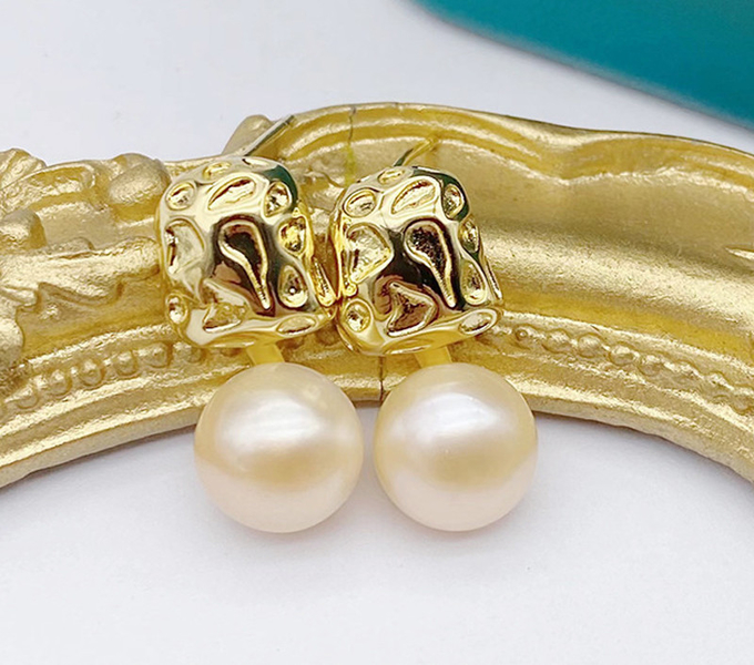 Natural Pearl Necklaces Fashion Women's Earrings Fine Simple Pearl Small Earrings For Women Party Jewelry Gifts