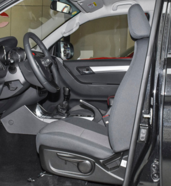 JAC T6 2023 model 2.0T diesel two-wheel drive engineering comfort type pickup truck 2.0T 150HP L4