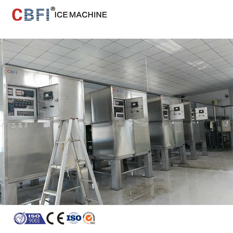 22*22*22mm R507 Refrigerant Ice Cube Machine For Indonesia Ice Plant
