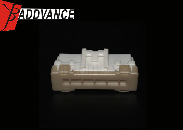 20 Pin Female PBT Unsealed White Automotive Electrical Connectors New Design
