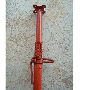Adjustable scaffolding prop for slab formwork construction, decking support, post shoring