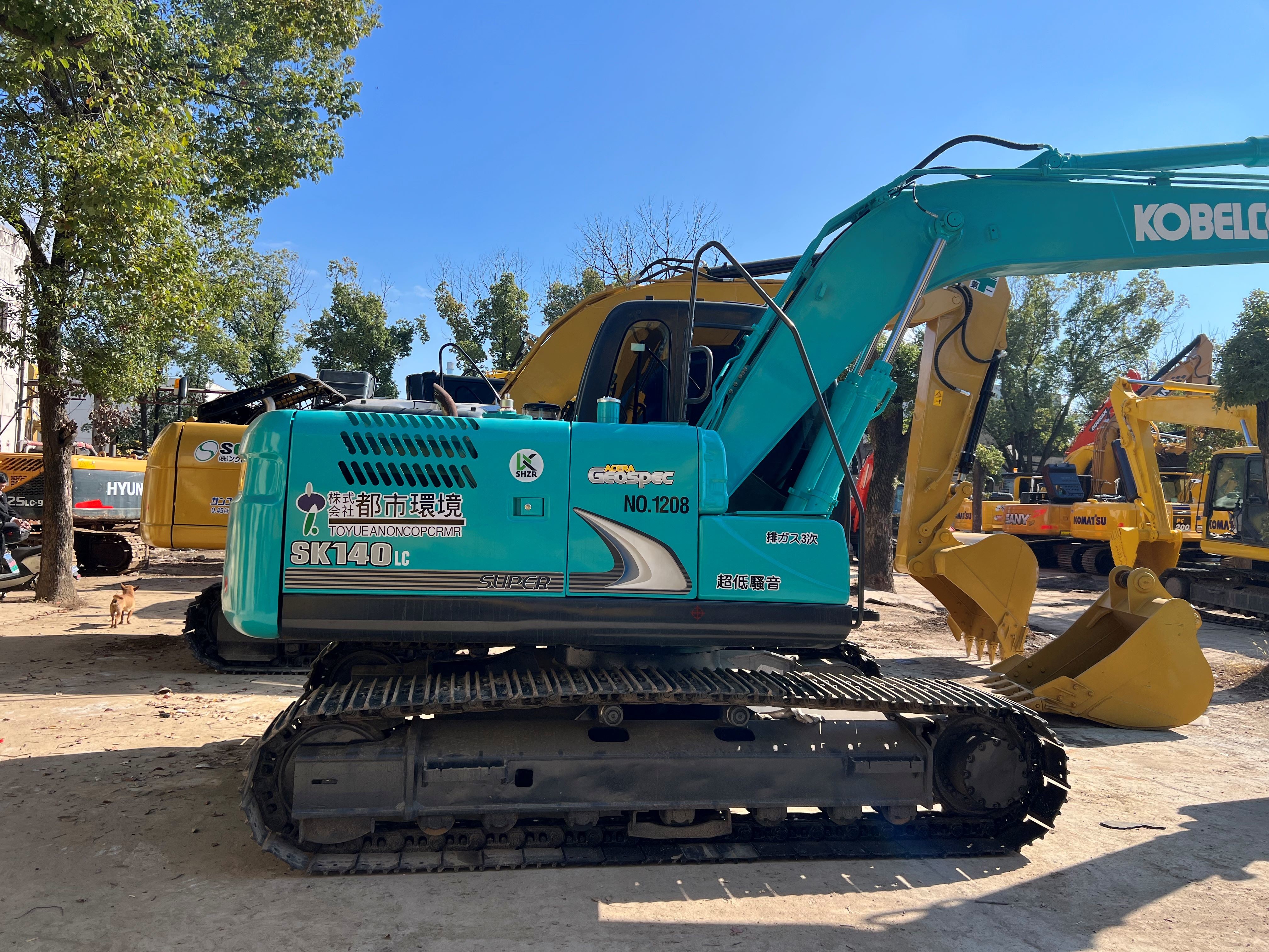 Second Hand Excavator Kobelco Sk140lc 8 Crawler Excavator Crane Weight 13.3t