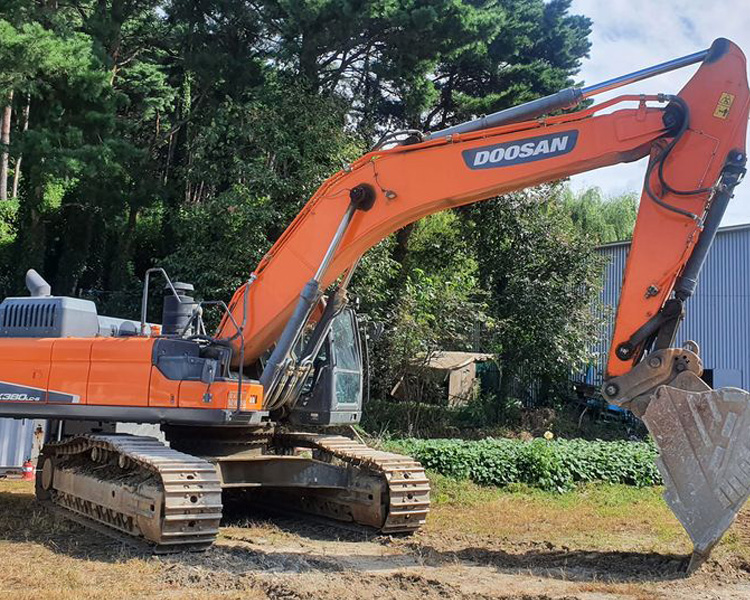 Used Doosan DX380 Excavator DX380LC With 1.9m3 Bucket Capacity
