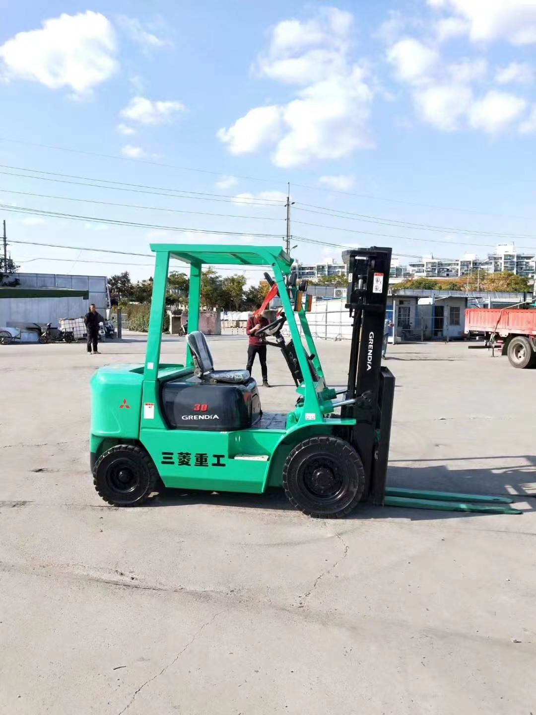 Used Mitsubishi Diesel Forklift Truck 3 Ton Used Original Mitsubishi Standard Stages