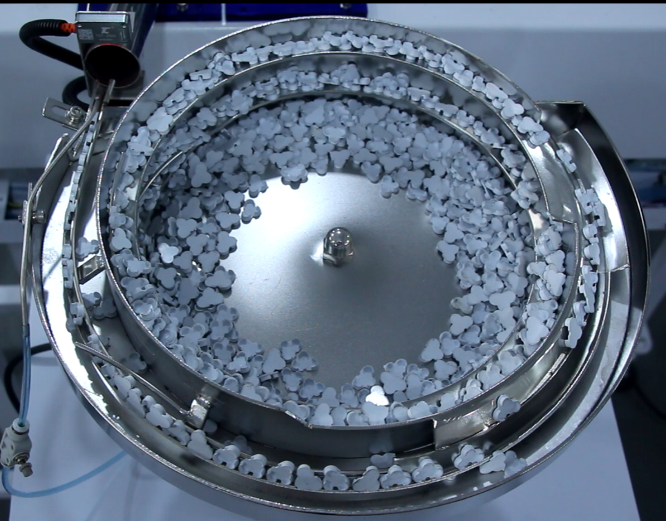 Great Price Full-automatic Vertical Hardware Screw Nut Feeding Counting Plastic Bag Packing Machine