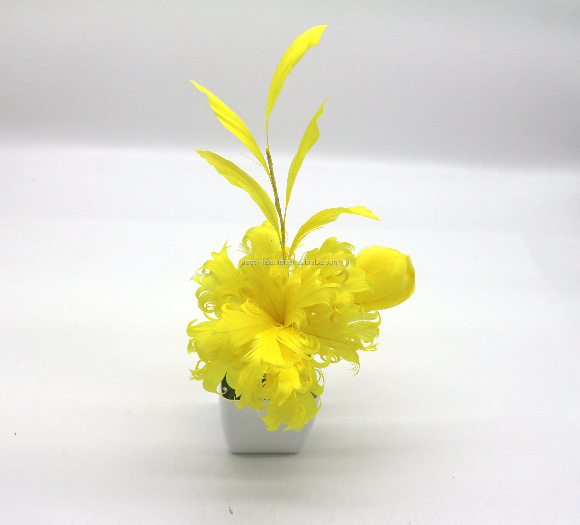 Upgrade Your Party Decoration with Goose Feather Flower Mount and Wire Accessory
