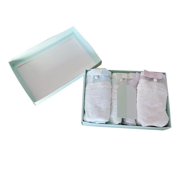 briefs box1.jpg