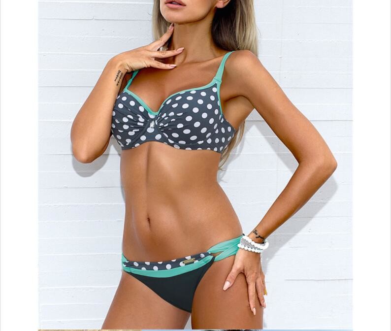 new women Bikinis set Sexy summer European and American fashion swimwear 3 colors bikini