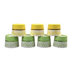 Quality Wave Edge Greaseproof Cupcake Liners Paper Muffin Panettone Baking Cups wholesale