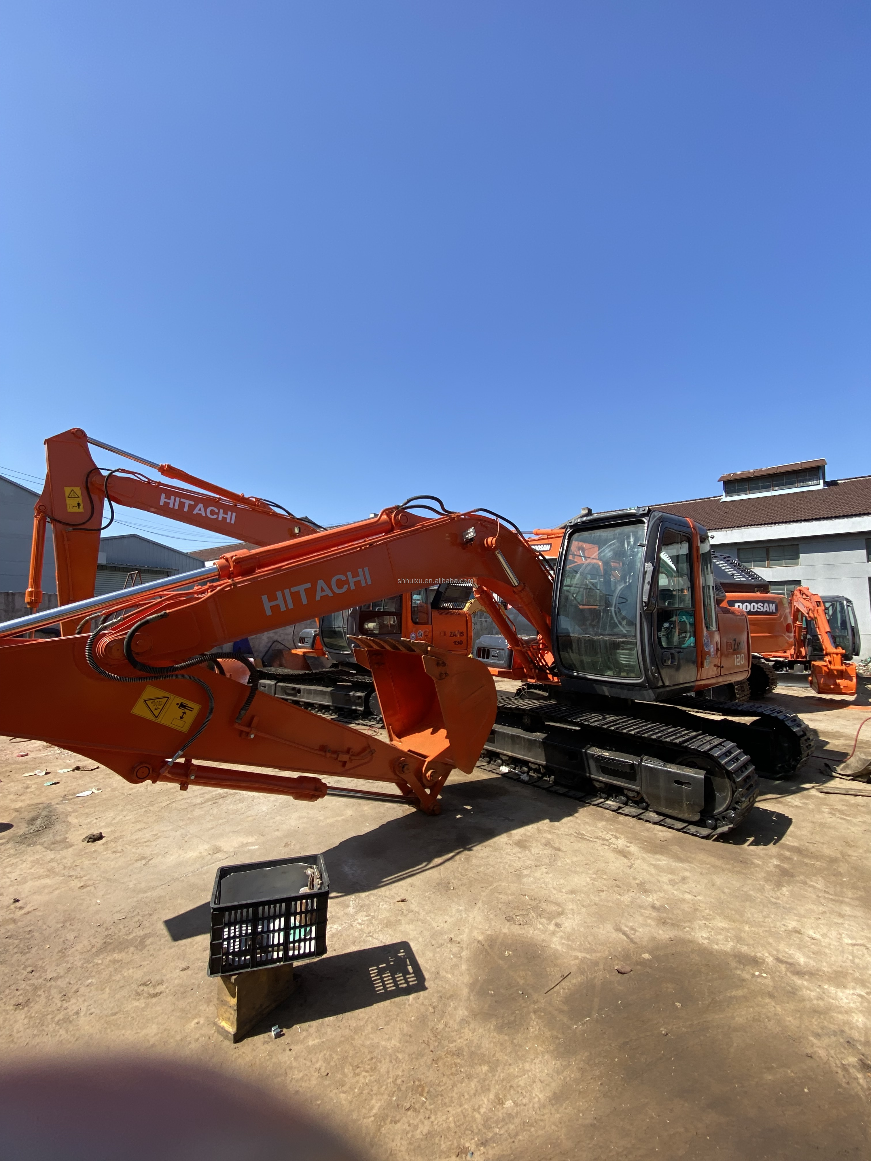 Hitachi hot sale Used excavator hitachi 120 Used digging machine Hitachi ZX120 Cheap price