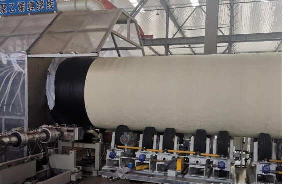 Preinsulated Pipe Making Machine For PU Spraying PE Film Wrapping 2-Step Method