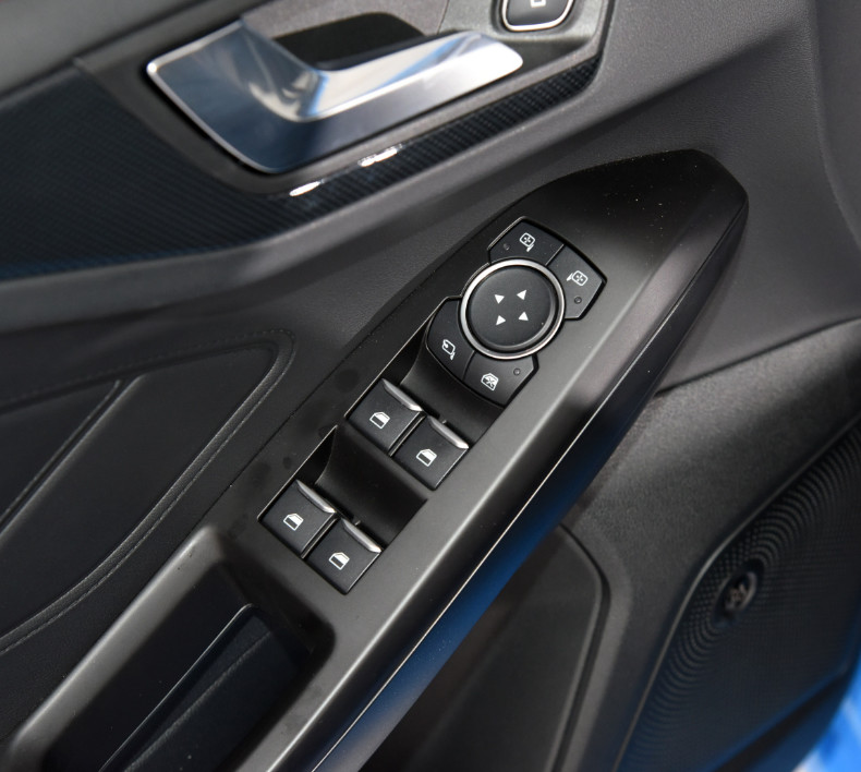 Ford Focus 2022 Three-compartment Automatic Gasoline 5 Seats Sedan