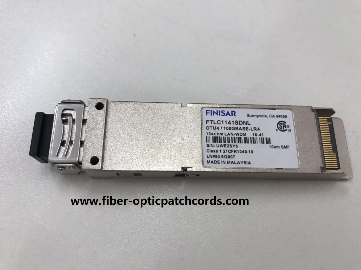 FTLC1141SDNL FINISAR CFP4 SFP Transceiver Module OUT4 100GASE-LR4 10KM SMF 4x28G LAN WDM LC