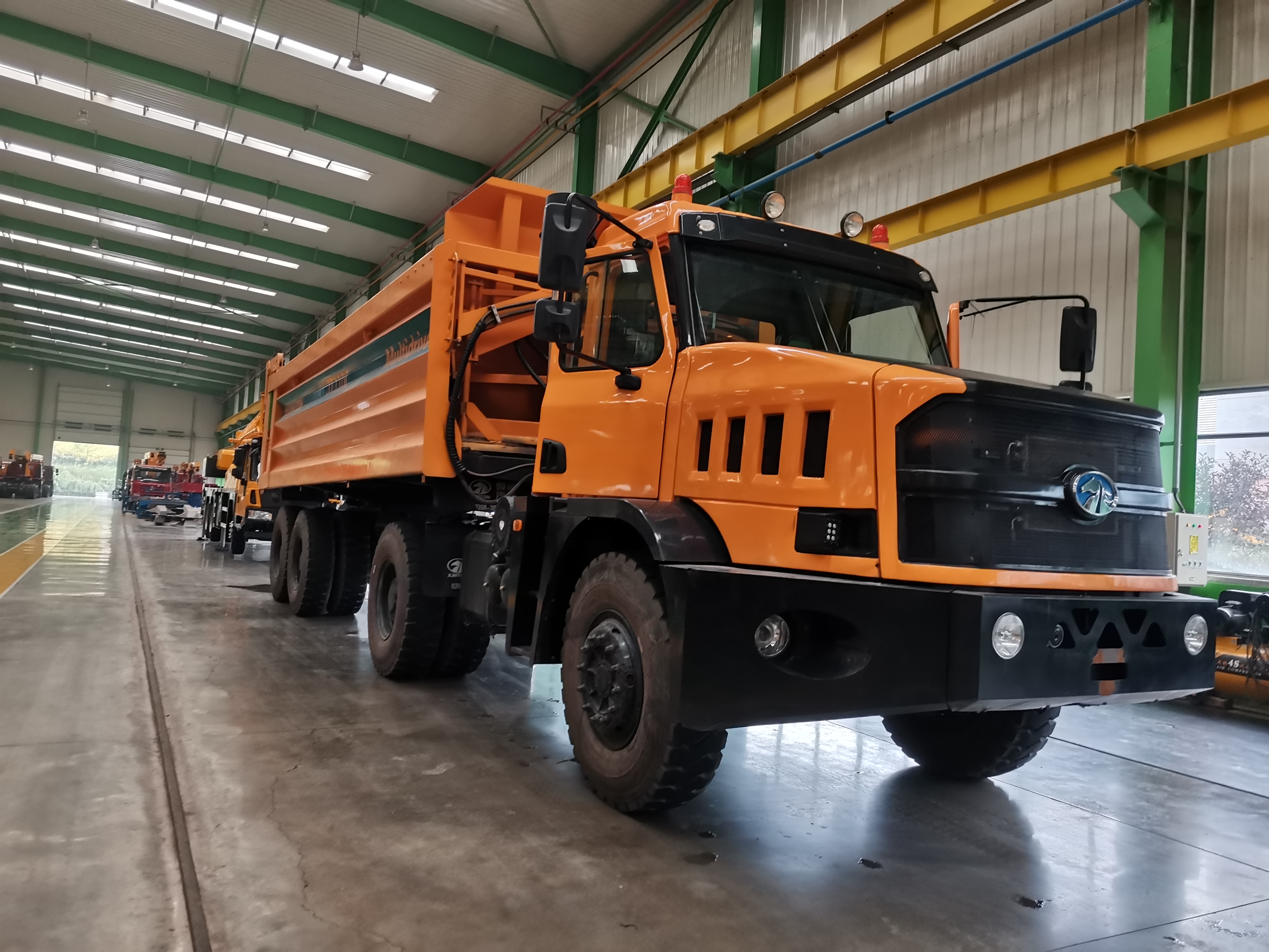 Articulated Dump Truck 