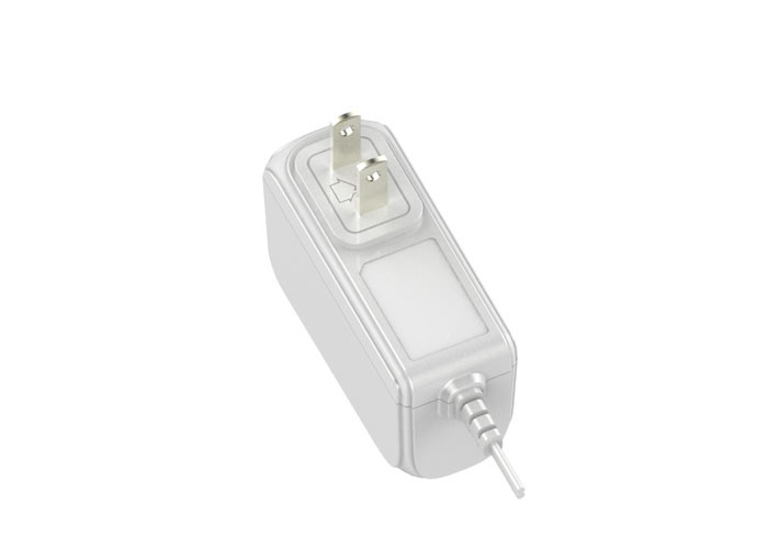 White 12V 1A 5V 2A AC DC Power Adapter Universal 47 - 63Hz / 1000 - 2000ma