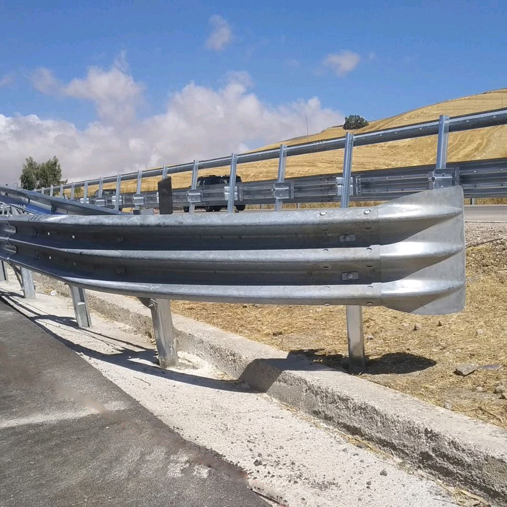 Hot DIP Galvanized Highway Guardrail W Beam Metal Guard Rail with CE/BV/ISO