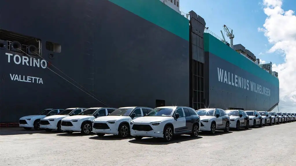 2023 Aion Y 70 80 Electric Vehicles Electric Car with Lithium Battery and 6-8 Hours Charging Time