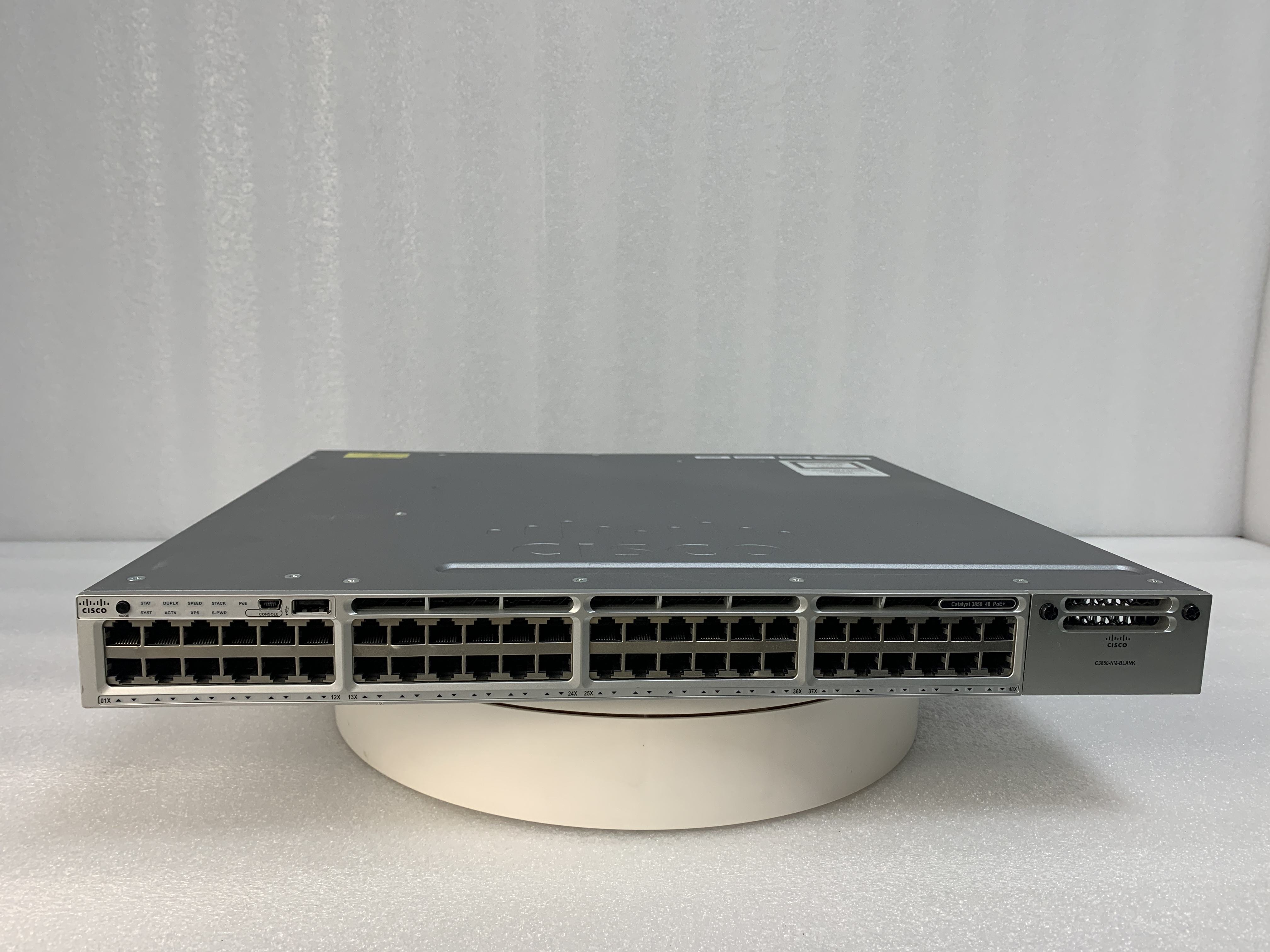 WS-C3850-48P-L Catalyst 3850 Series POE Managed Ethernet Switch 10/100/1000Mbps for Seamless and Network Management