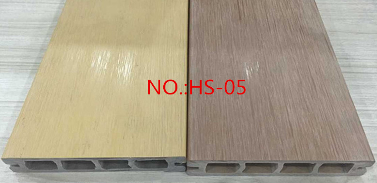 Outdoor Garden Park Yard and Balcony Decking with PVC Wooden WPC Flooring Customized