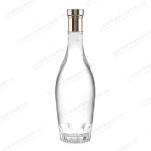 Quality Healthy Lead-free Glass 500ml Classic Design Vodka Brandy Liquor Glass Bottle with Corks wholesale