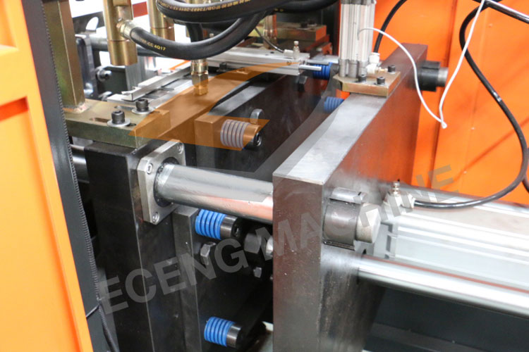 Semi Automatic Plastic Bottle 5 Gallon Blow Molding Machine 1.45*0.65*1.15m