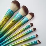 Luxury Wood Handle Vegan Synthetic Hair Gradient Makeup Brush Kits Private Label