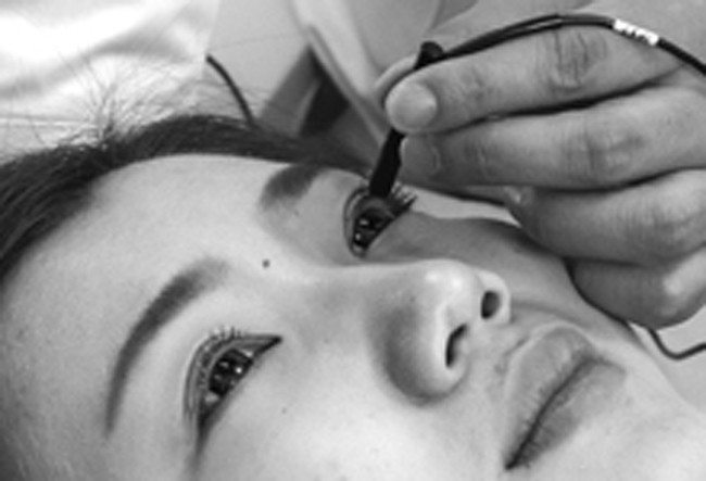 High Accuracy Eye Clinic Equipment , Portable Rebound Eye Care Tonometer No Anesthesia