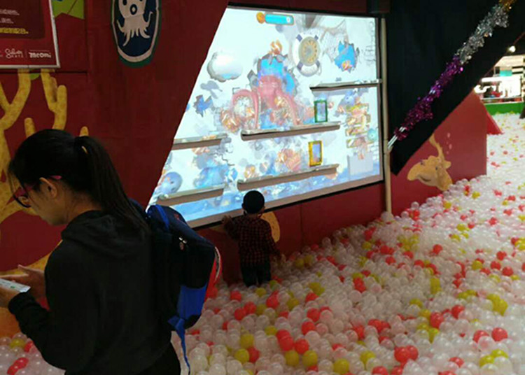 Amusement 3d Interactive Projector Interactive Wall Throwing Ball 2.66 X 1.5