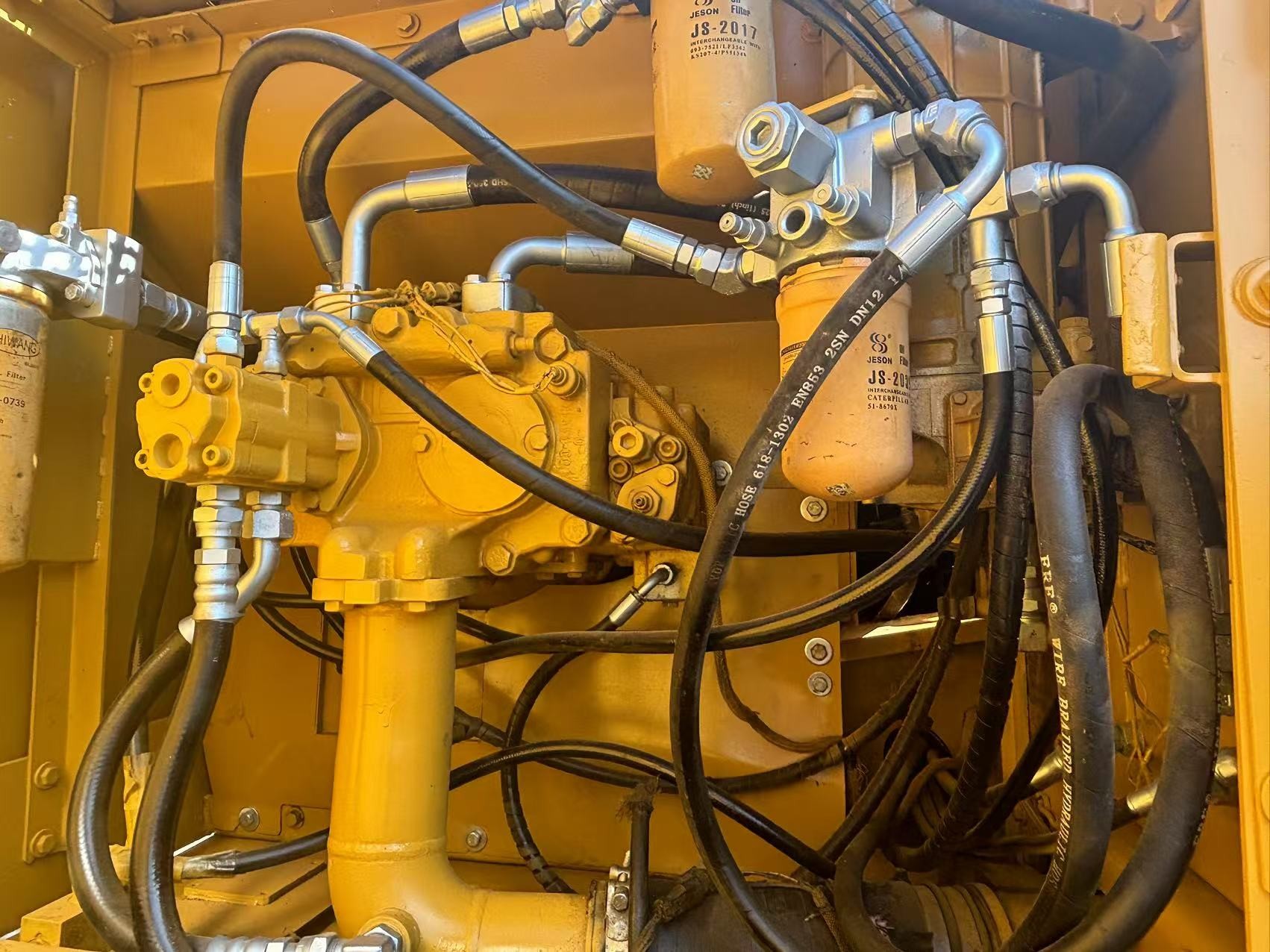 30tons Used Cat 330c 330cl Excavator Heavy Duty Equipment Bucket Capacity 1.7 M³